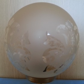 Lámpara de mesa. Lamparilla en cerámica y vidrio.