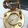 Brújula solar. Reloj solar. Réplica en bronce. Nueva a estrenar.