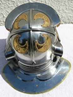 Armadura Roman Lorica segmentata. Casco tipo itálica imperial "G". Impresionante réplica.