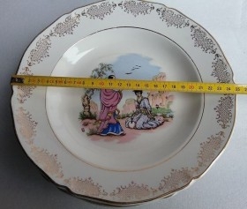 Vajilla porcelana Céranord St Amand. 47 piezas.