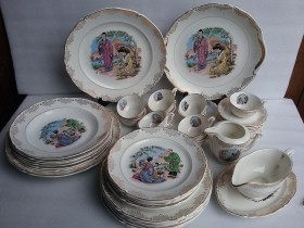 Vajilla porcelana Céranord St Amand. 47 piezas.