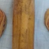 Encorchadora antigua manual. En madera. Curiosa.