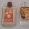 Botellas vacías de perfumes antiguos. Pareja.