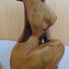 Mujer desnuda. Escultura en madera. Origen Cuba