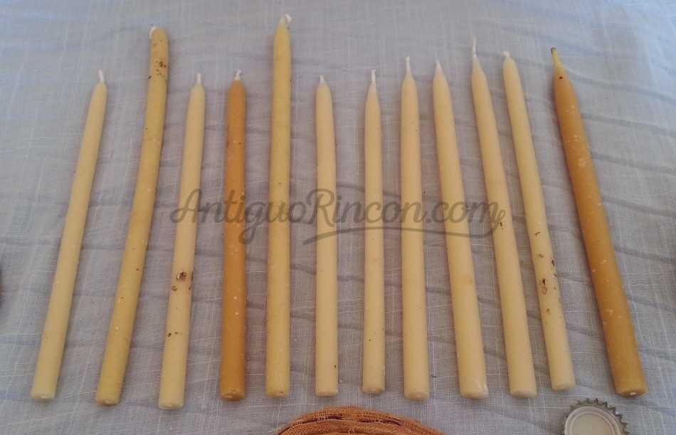 Velas de cera autentica. 12 unidades. Fabricadas en los años 70 Velas de cera autentica. 12 unidades. Fabricadas en los años 70