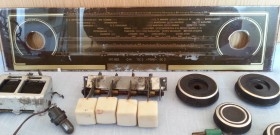 Radio de Válvulas. Repuestos antiguos. Radio Philips tipo HE-564-A