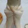 LLADRÓ. Niña arrodillada con manos en el pecho. Maravillosa porcelana auténtica.