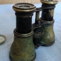 Prismáticos. Binoculares en bronce de los años 50