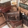 Maletas antiguas. Gran cantidad de maletas antiguas o vintage en venta o alquiler.