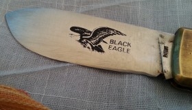Navaja antigua de bolsillo. Black Eagle