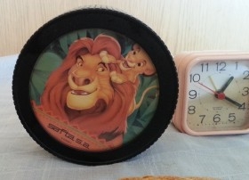 Relojes de mesa. Pareja de relojes para decoración