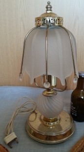 Lámpara de mesa vintage. Perfecto estado general.