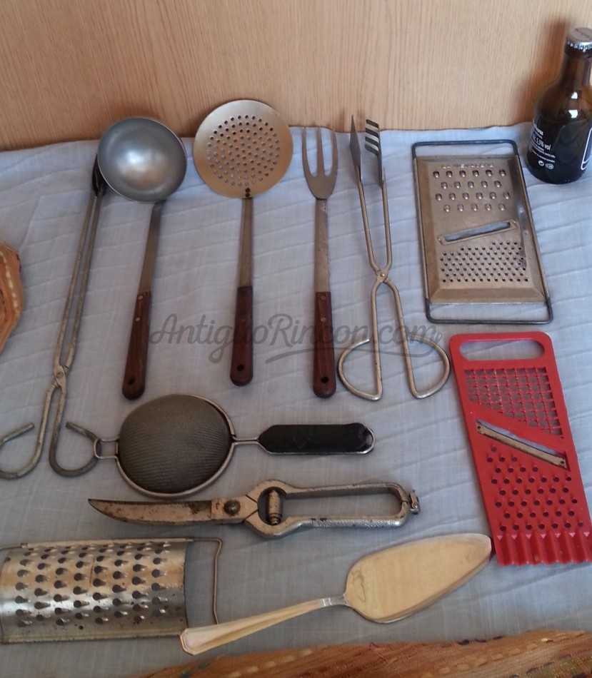 Utensilios de cocina vintage. 11 Piezas