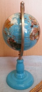 Globo terráqueo. Bola del mundo de los años 90. Preciosa pieza.