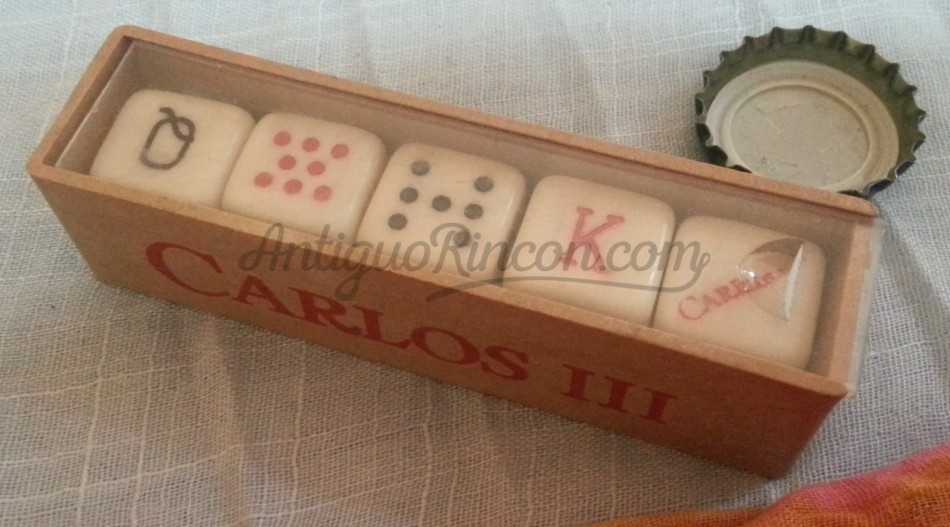 Dados de póker. Completos. En buen estado Dados de póker. Completos. En buen estado