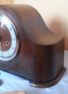 Reloj de chimenea en madera.Marca ANVIL.Años 60-70.