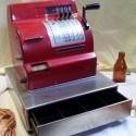Registradora marca Hugin. Años 50-60. Funcionando.
