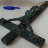 Crucifijo antiguo. En madera y bronce. Old crucifix.