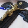 Crucifijo en madera y Cristo en metal. VIntage. Años 60-70