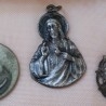 Medallas religiosas viejitas. 3 Unidades.