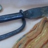  cuchillo artesano. Muy fuerte y pesado. Curioso.