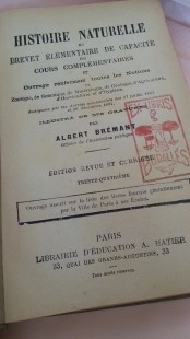 Libro de escuela. Histoire Naturelle. Principios de 1900. En francés.