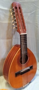 Bandurria clásica española. Años 60. Magnífico instrumento.