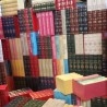 Libros FALSOS. Paquetes de libros ladrillo para alquilar como atrezzo en rodajes.