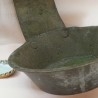 Lamparilla antigua. En hierro. Estilo Medieval.