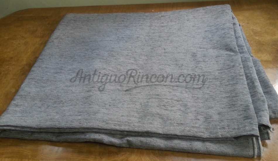 Tela retal de cortina gris. 286 cm * 240 cm. Retales. Tela retal de cortina gris. 286 cm * 240 cm. Retales.