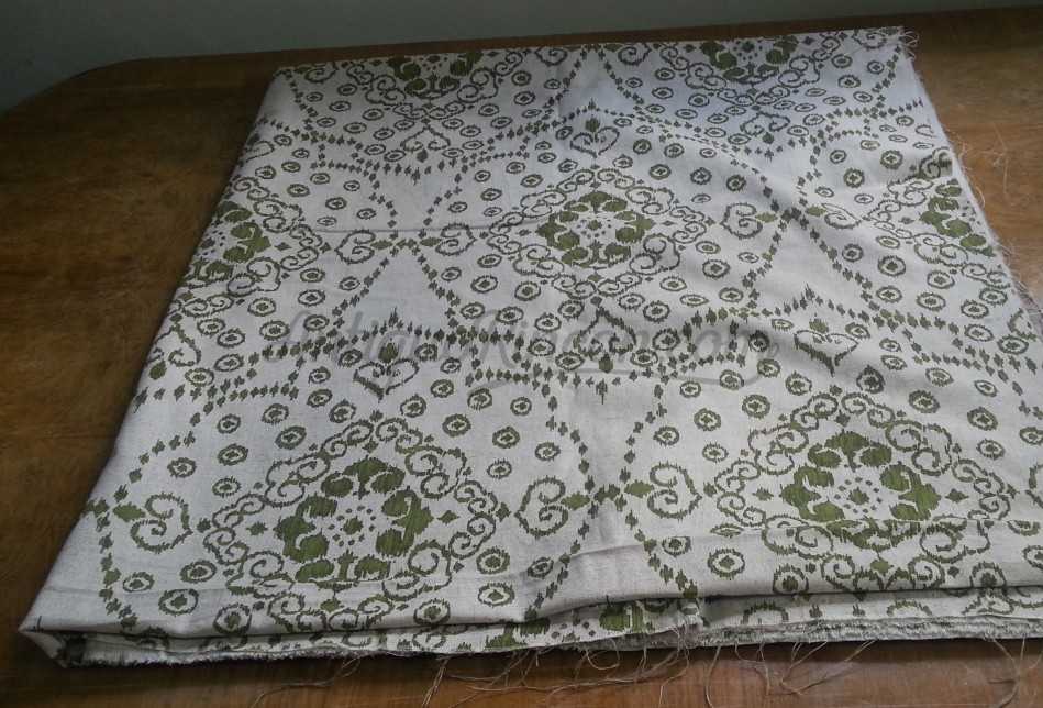 Tela retal. Color verde. 294 cm * 140 cm. Retales. Tela retal. Color verde. 294 cm * 140 cm. Retales.