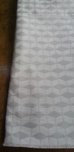 Tela retal. De rombos. Color verde. 306 cm * 142 cm. Retales.