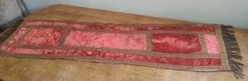 Tapete. Mantel. 120 cm * 31 cm.