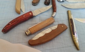 Navajas. Gran cantidad de navajas antiguas o vintage en venta o alquiler.