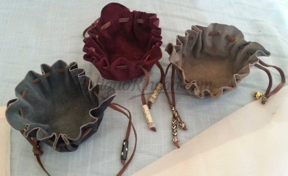 Bolsas tabaqueras. Artesanales saquitos para guardar tabaco. Tres unidades. Bolsas tabaqueras. Artesanales saquitos para guardar tabaco. Tres unidades.