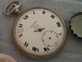 Reloj antiguo de bolsillo. Marca Dou Ripoll.