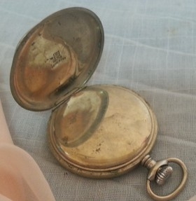 Reloj antiguo de bolsillo. Marca Dou Ripoll.