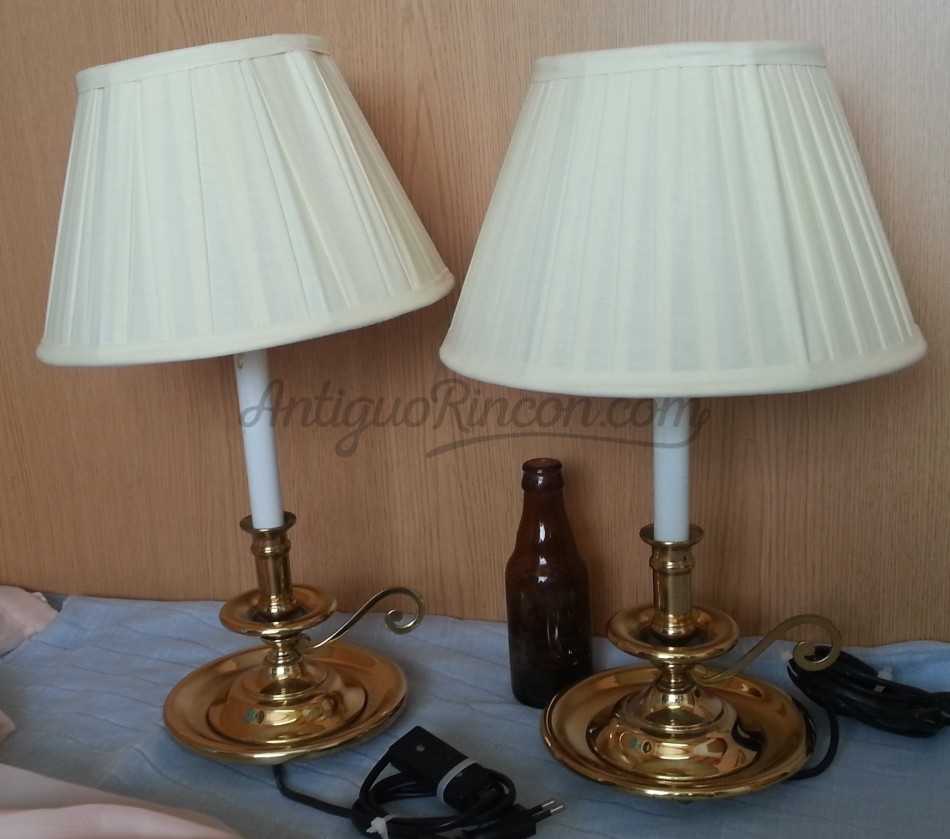 Lámparas de mesa. Pareja. Años 70. Lámparas de mesa. Pareja. Años 70.