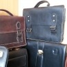 Maletines y carteras de colegio antiguos o vintage. Gran cantidad en venta o alquiler.