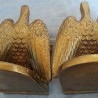 Sujeta-libros en bronce con forma de águila. Pareja. Buen estado general.