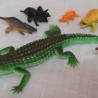 Dinosaurios de juguete. Fabricados en plástico y goma.