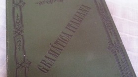 Libro antiguo de Gramática Italiana. Ollendorff reformado.