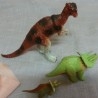 Dinosaurios de juguete. Fabricados en plástico y goma.