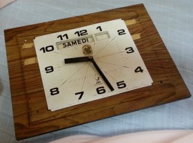 Reloj de cocina italiano para decoración o piezas.