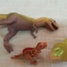 Dinosaurios de juguete. Fabricados en plástico y goma.