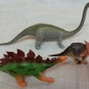 Dinosaurios de juguete. Fabricados en plástico y goma.