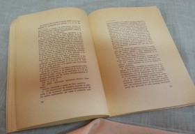 Libro antiguo. El acuerdo preferencial de España con la C.E.E. en las Cortes.
