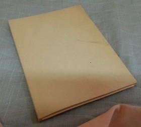 Libro antiguo. El acuerdo preferencial de España con la C.E.E. en las Cortes.