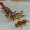 Dinosaurios de juguete. Fabricados en plástico y goma.