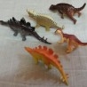 Dinosaurios de juguete. Fabricados en plástico y goma.